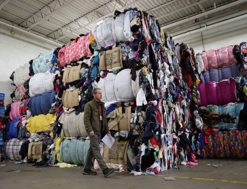 Más allá del reciclaje: cómo las empresas sociales redefinen la industria textil